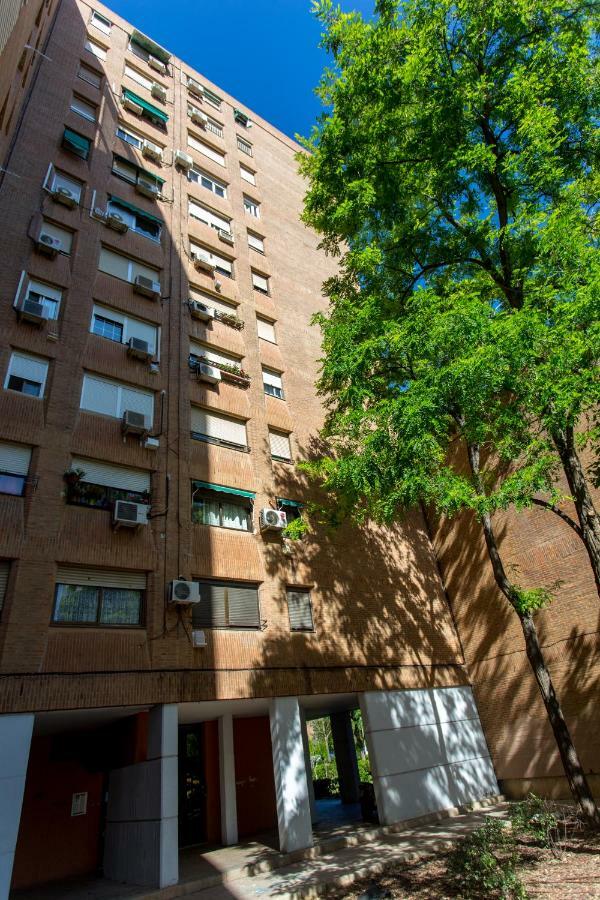 Versus Apartments Near City Of Arts Valencia Bagian luar foto